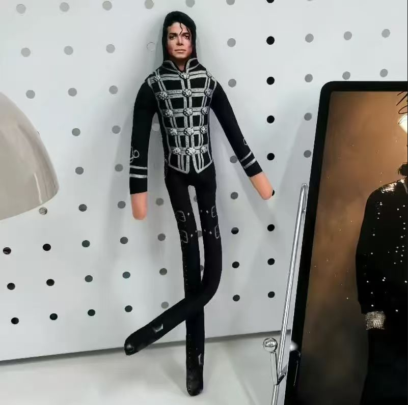Michael Jackson Movable Joint  - огляд і ціна Tech Home Accessories